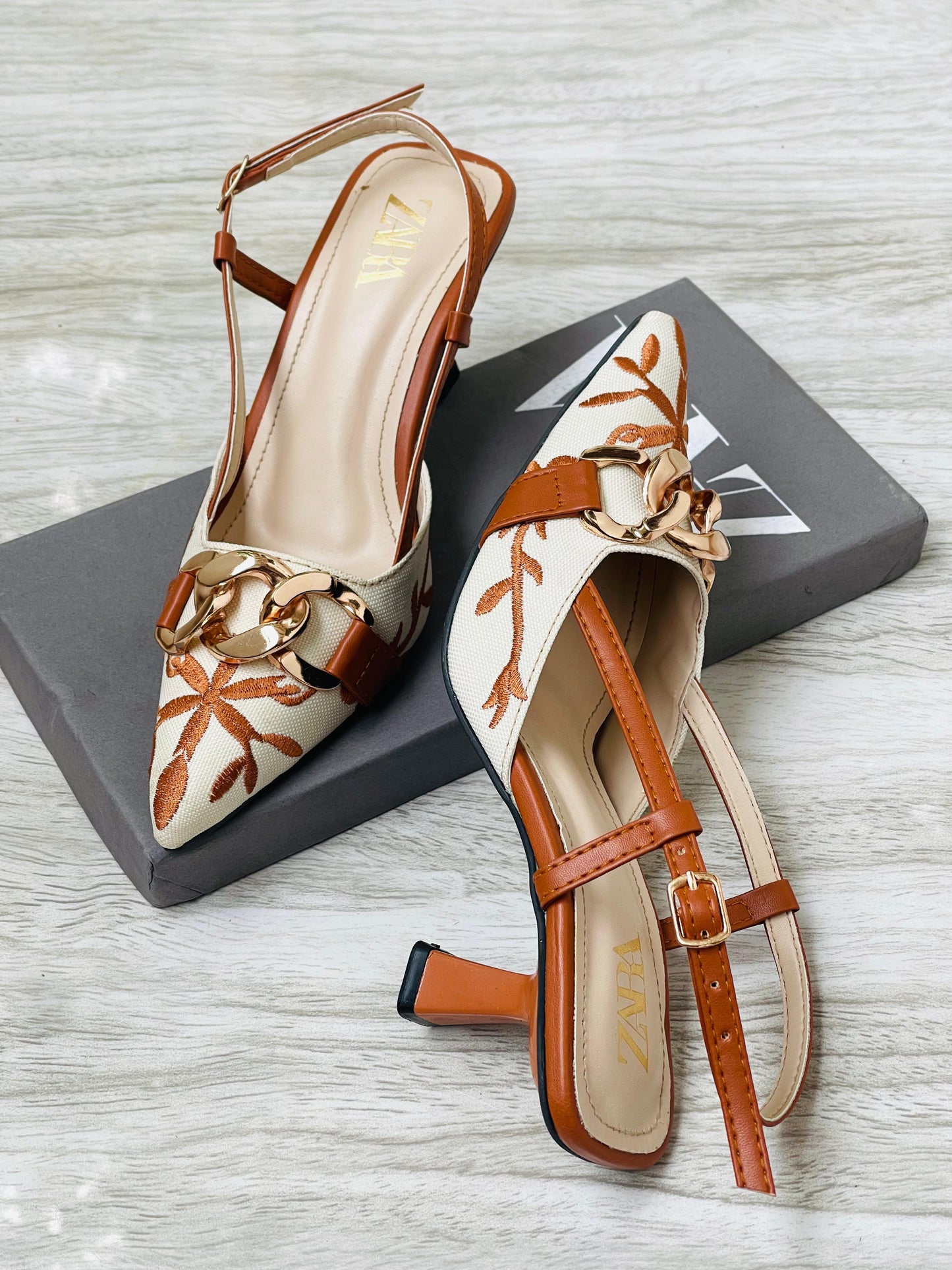 ZARA EMBROIDERED HEELS