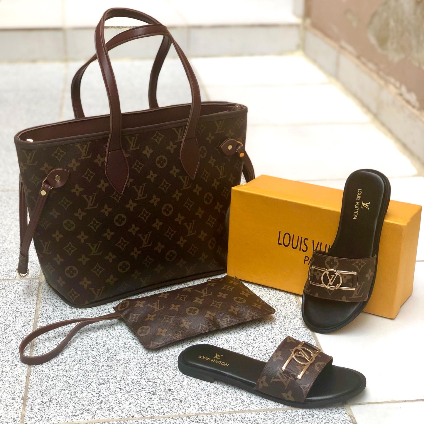 Louis Vuitton Slipper&Tote Bag