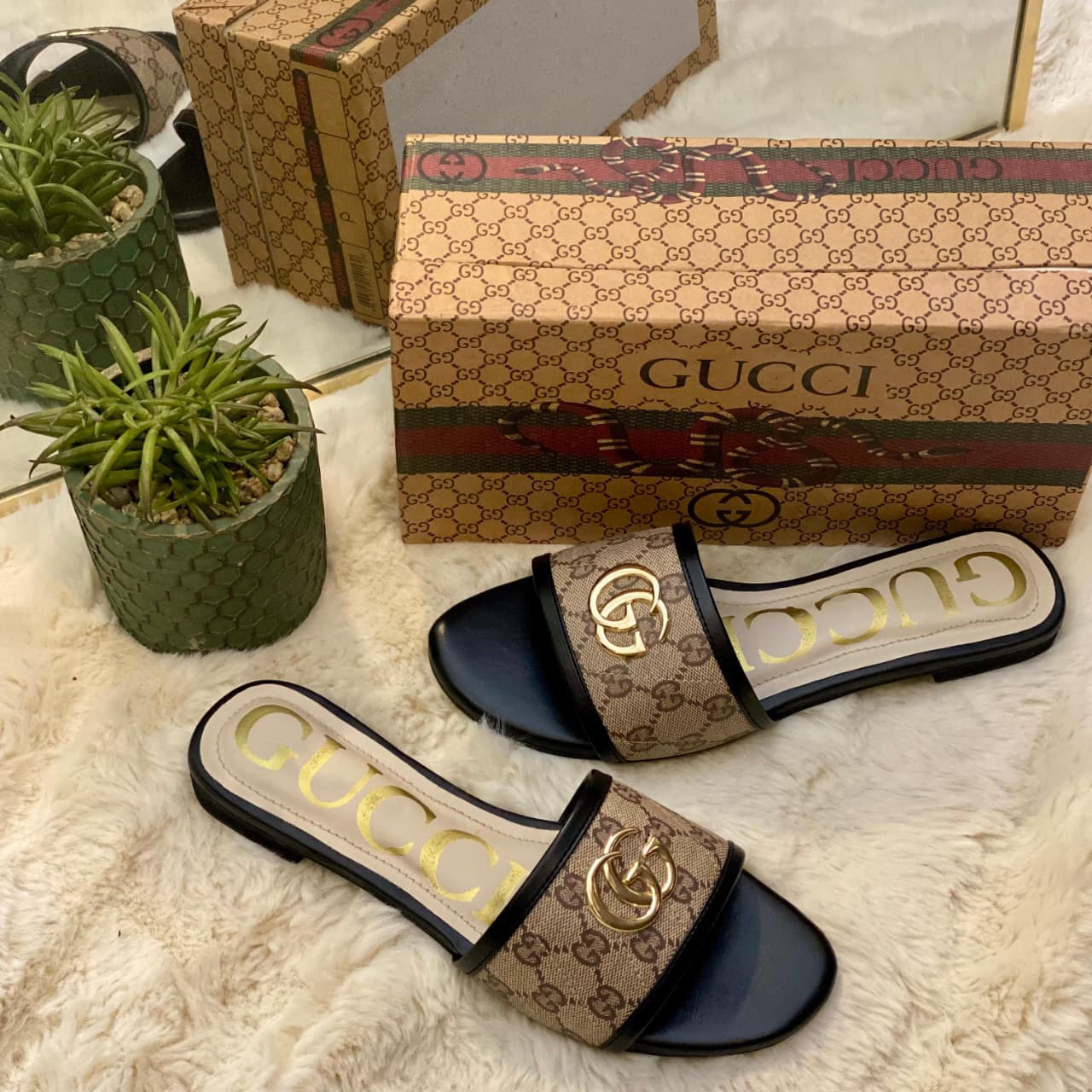 Gucci Slipper