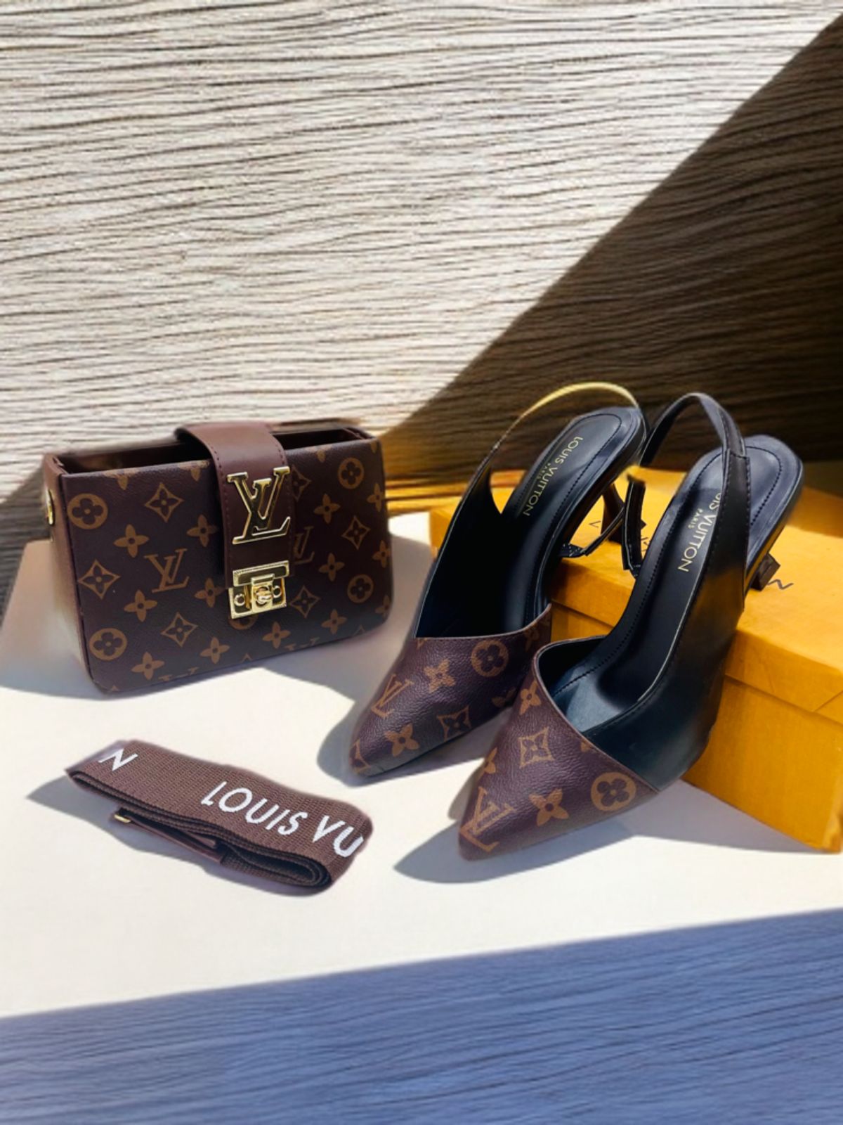 Louis Vuitton Lv Cross Beg Set