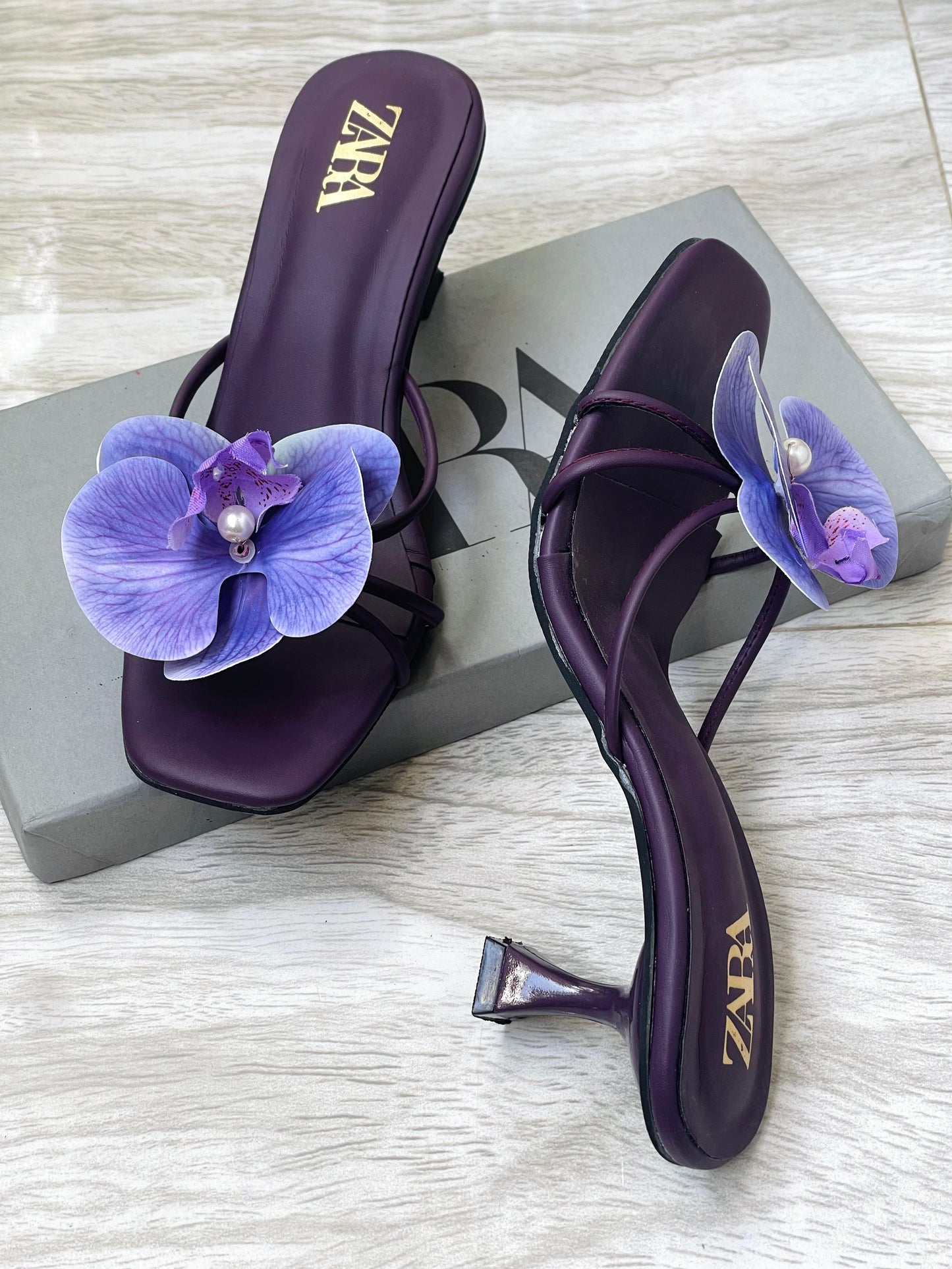 ZARA FLOWER HEELS