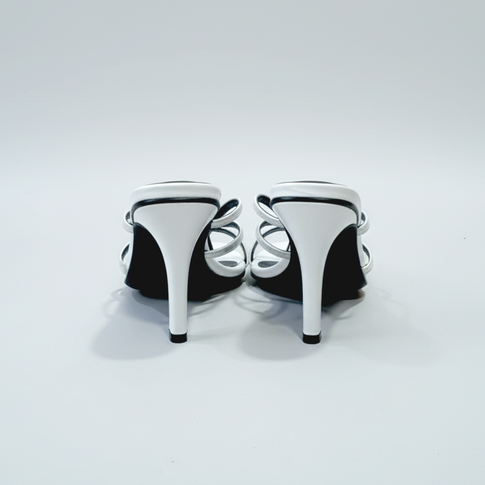 Nexus Strap Heel