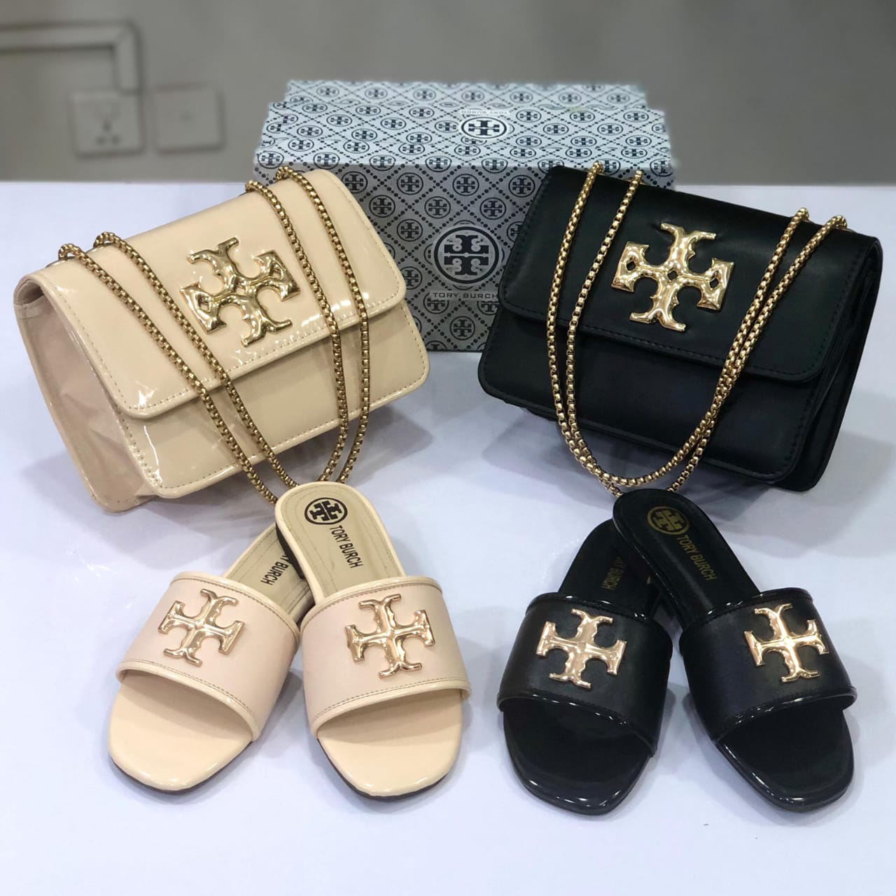 Tory Burch Slipper & Bag Set