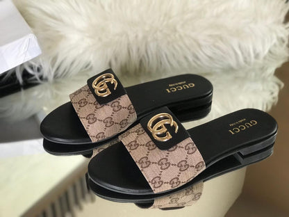 GUCCI  Flat Slipper