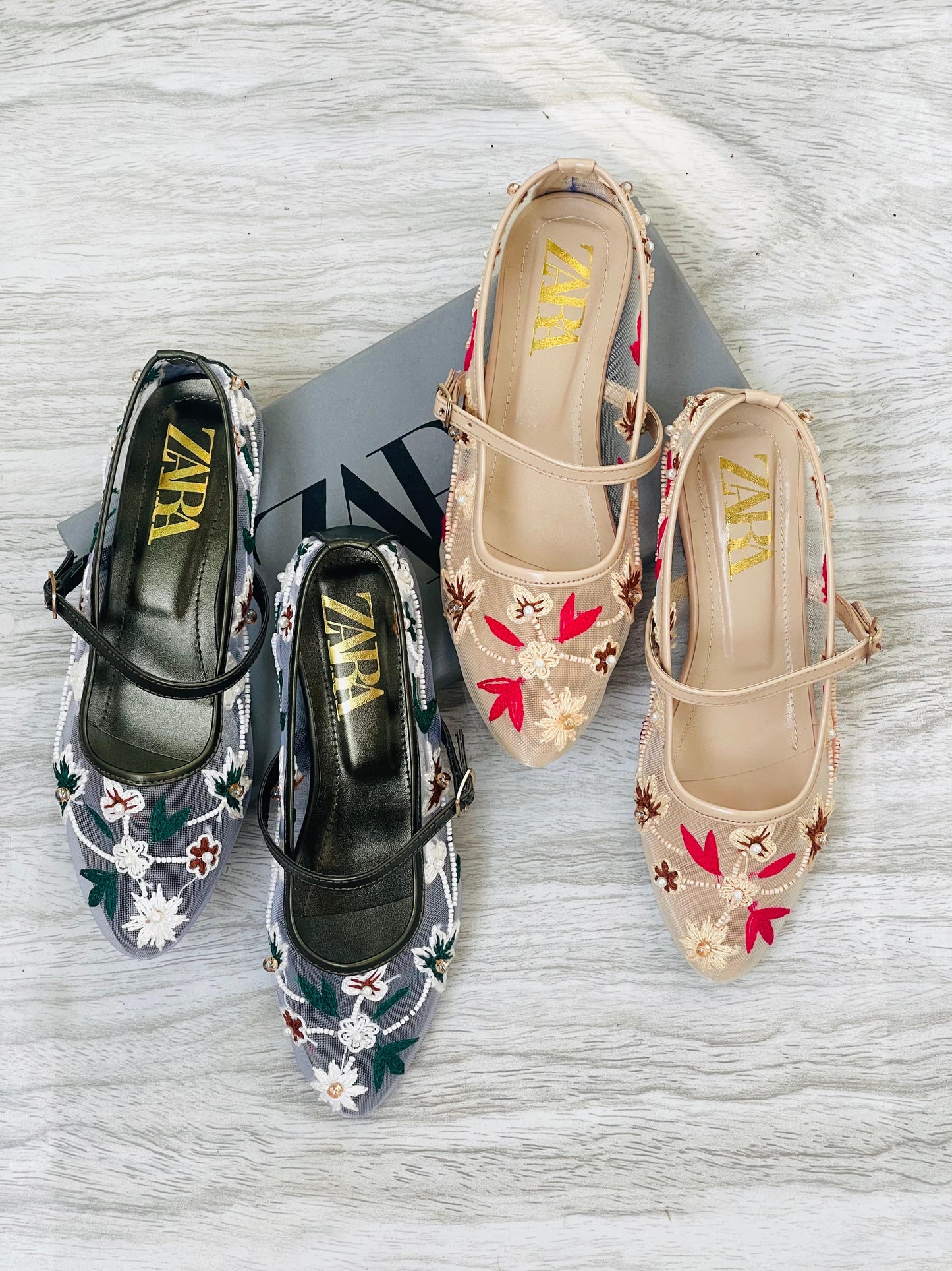 ZARA EMBROIDERED FLATS PUMPS