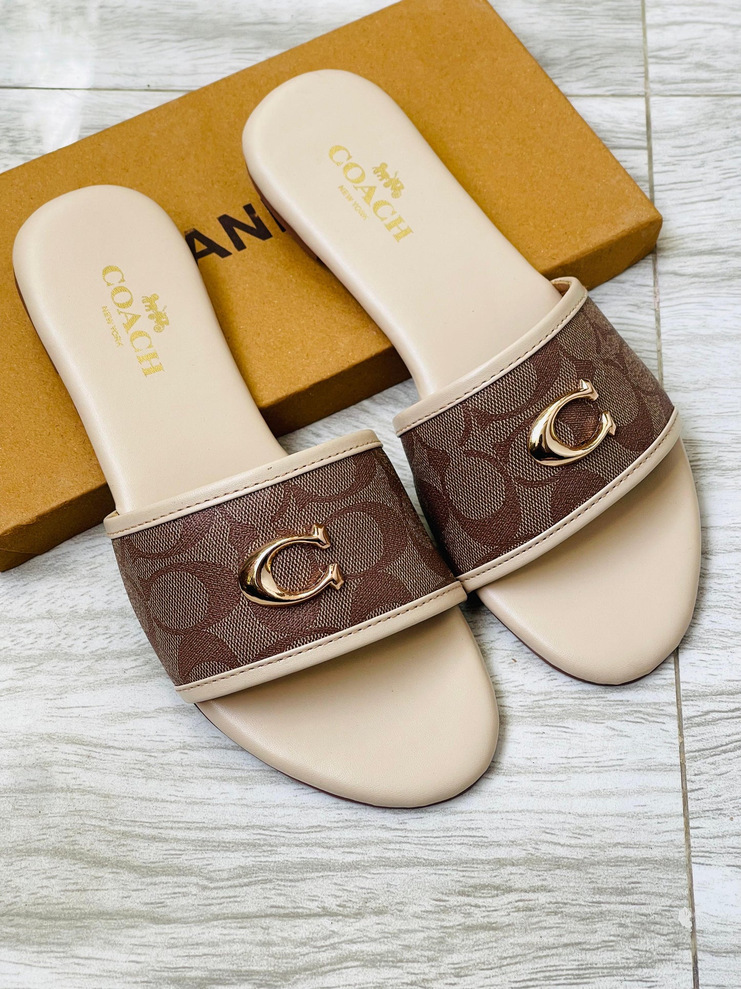 COACH SOFT FLATS SLIPPER