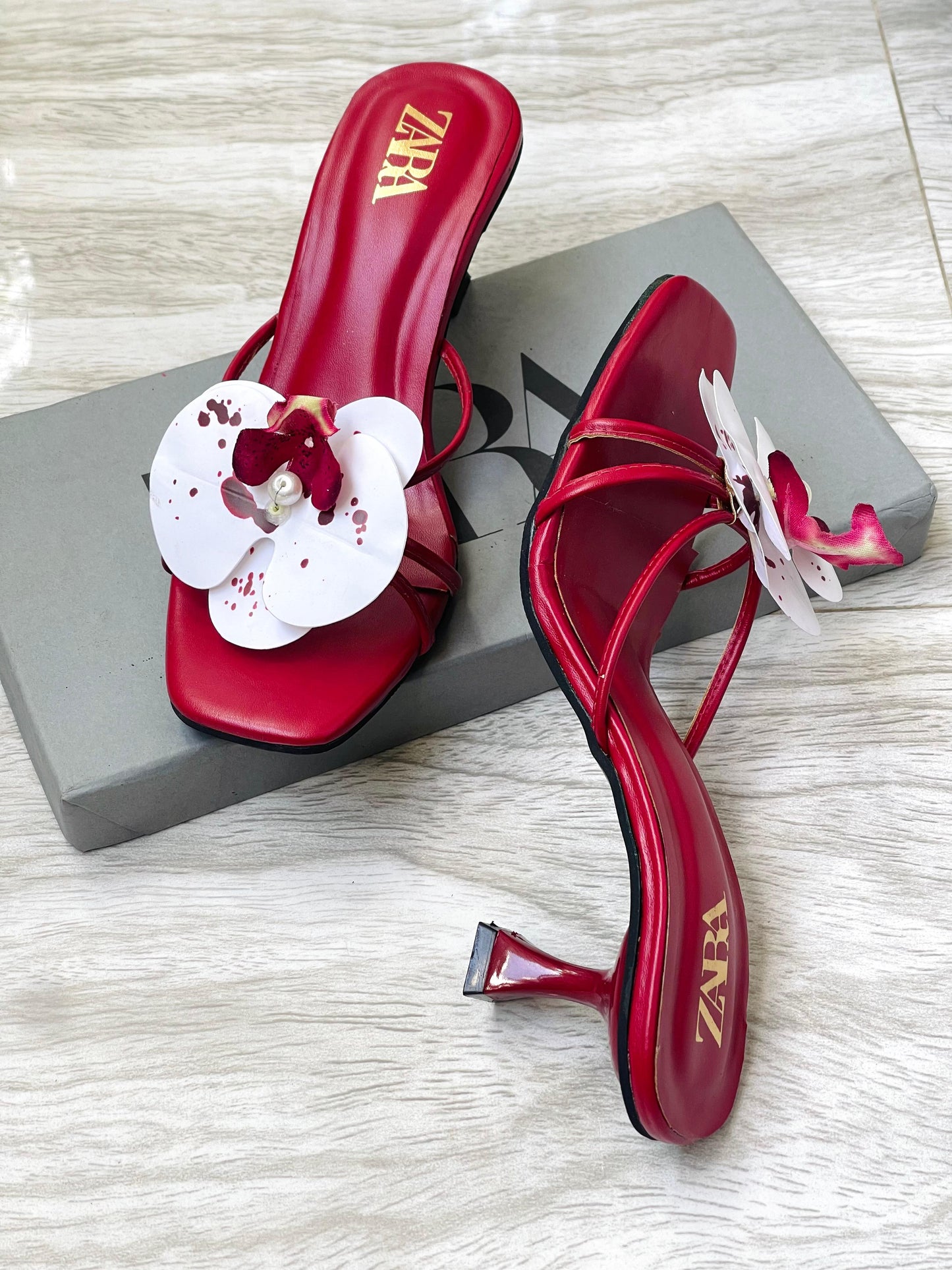 ZARA FLOWER HEELS