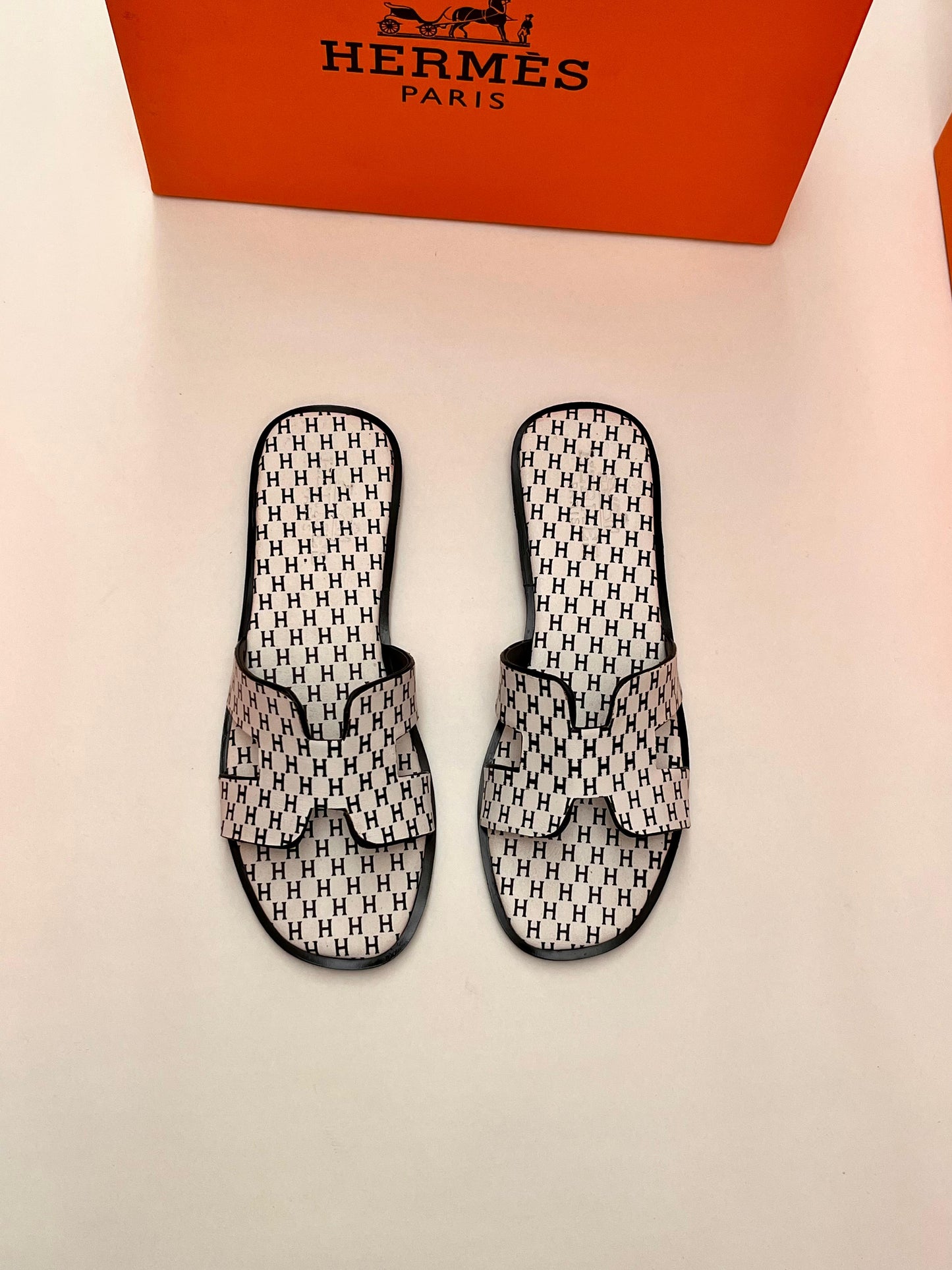 HERMES SLIPPER