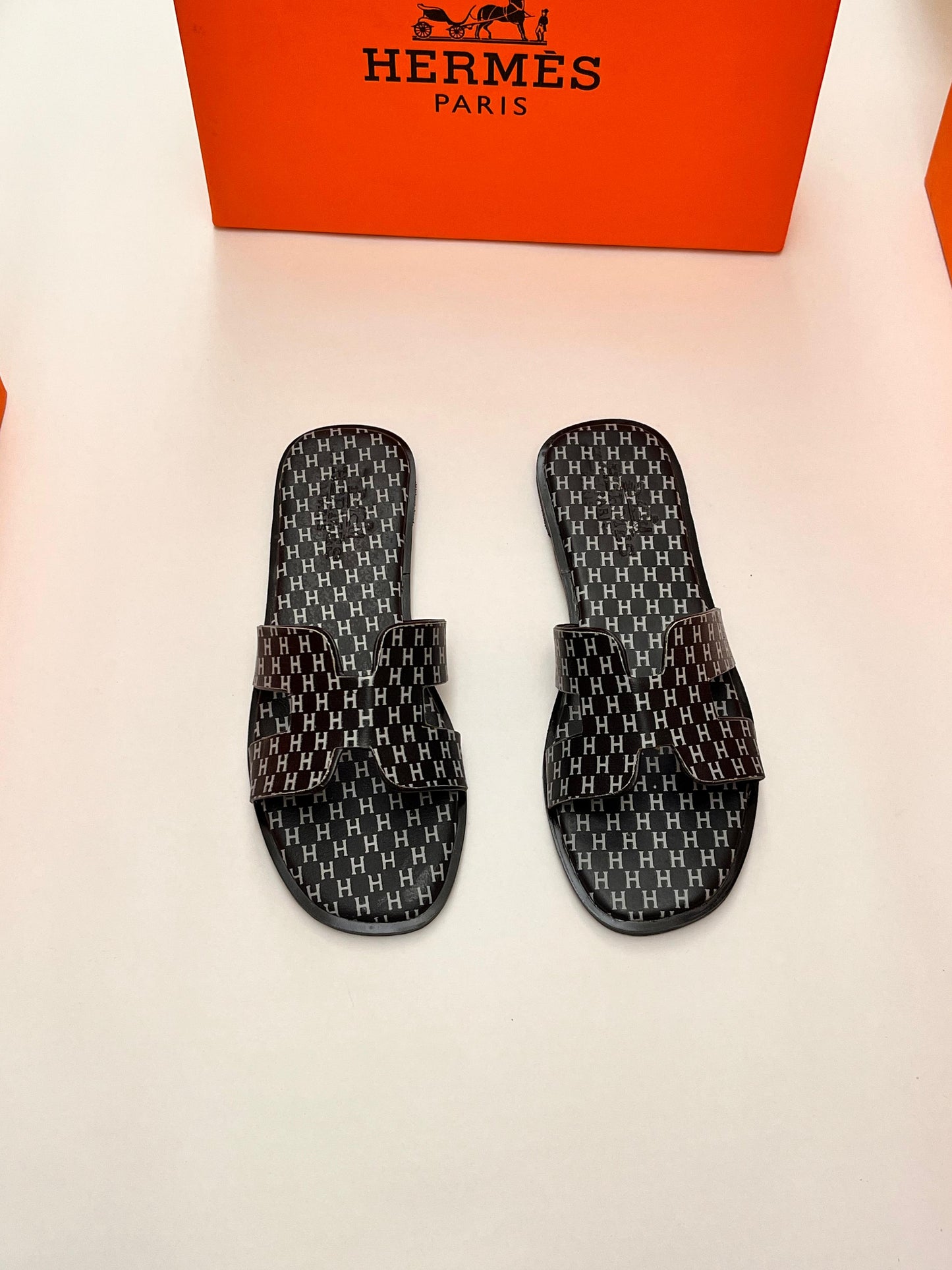HERMES SLIPPER
