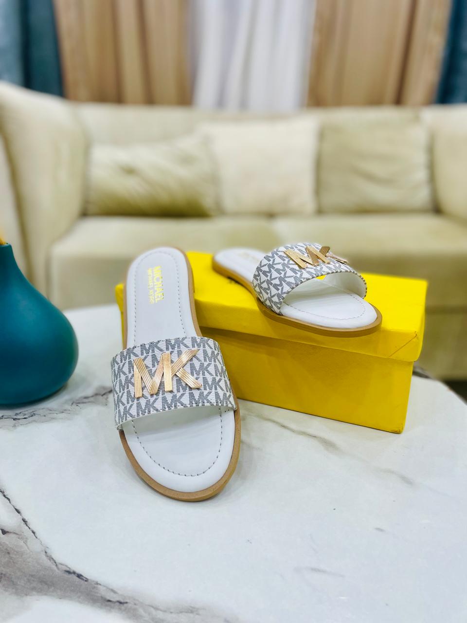 MK Slipper