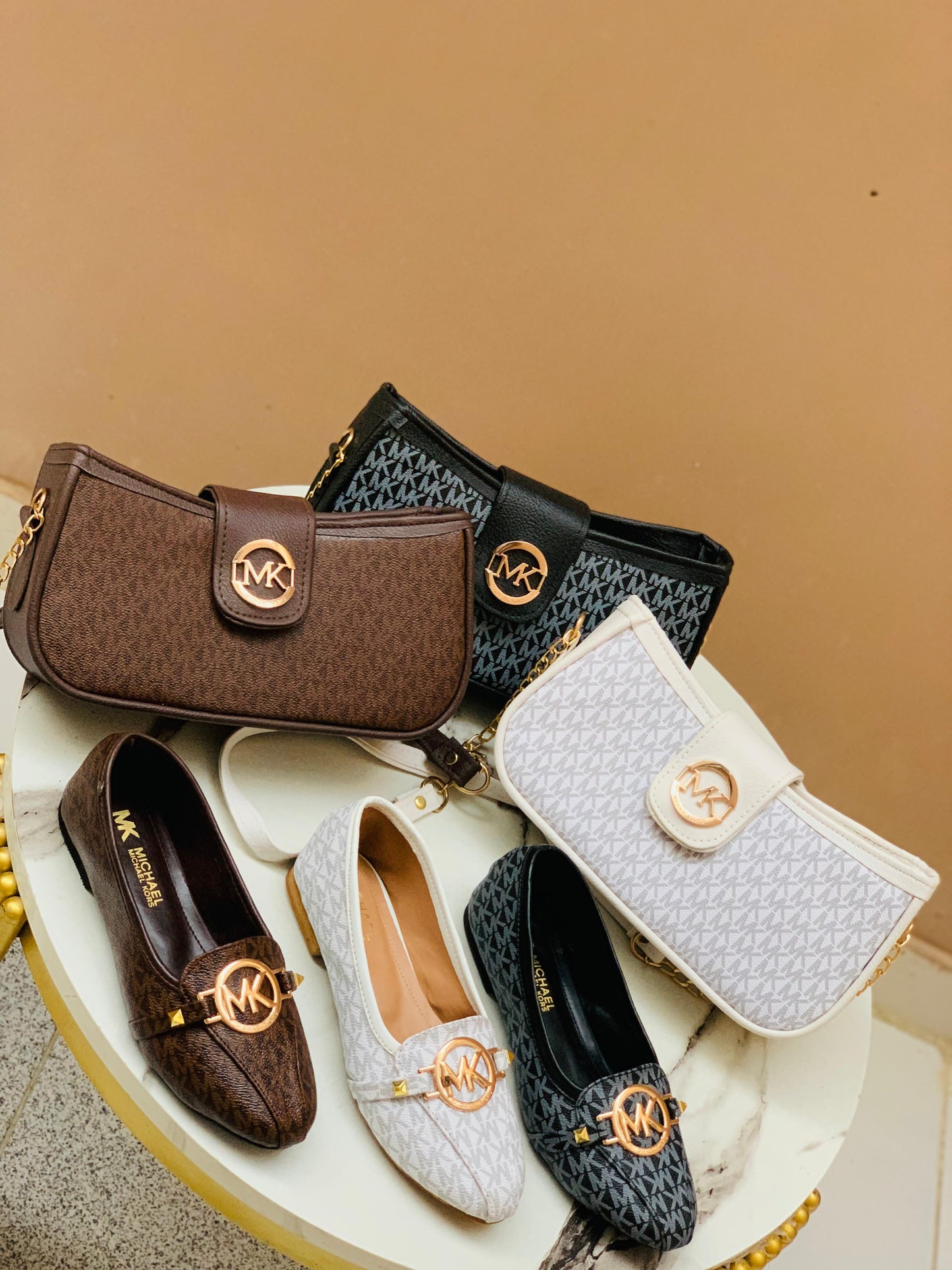 Michael Kors Pump & Bag Set